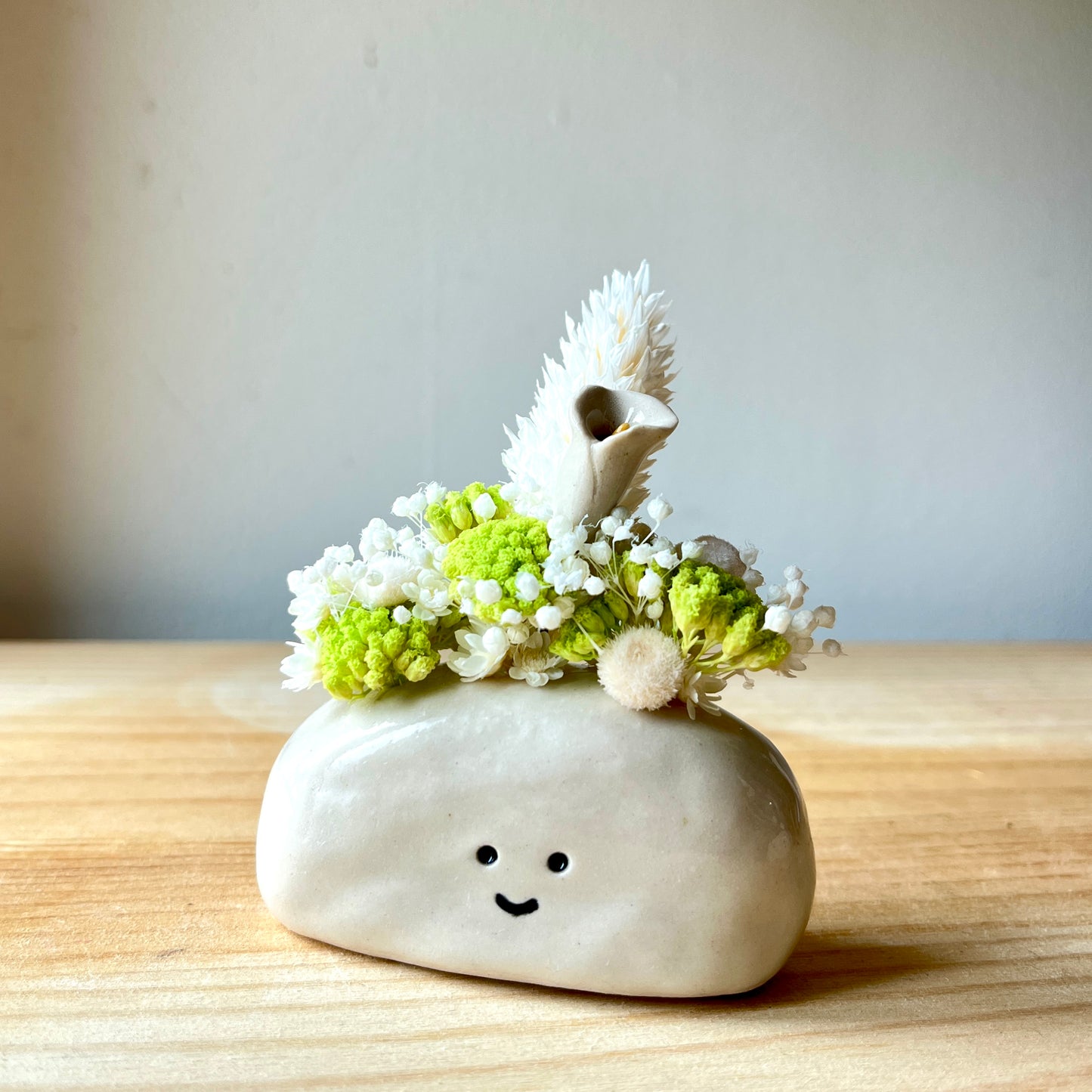 Pebble Pal bud vase (5)