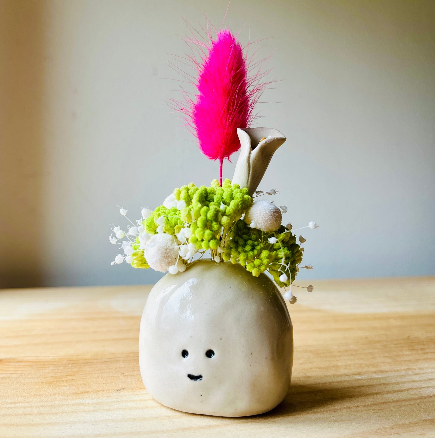 Pebble Pal bud vase (4)