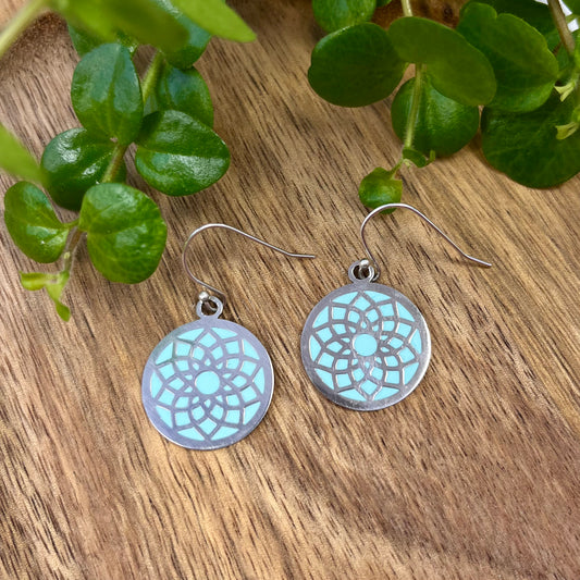 Silver Geo Rounds - Pale Green